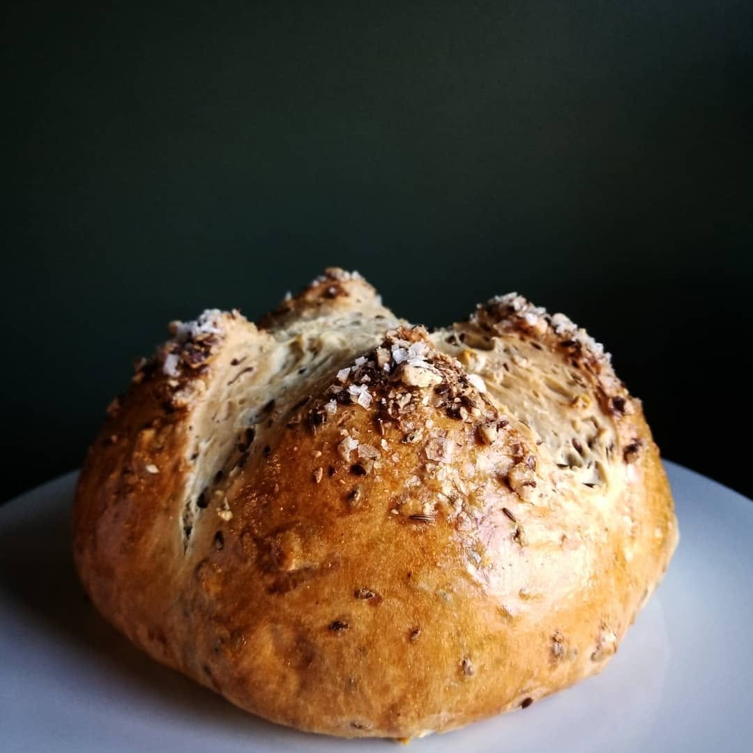 Everything-seasoned boule