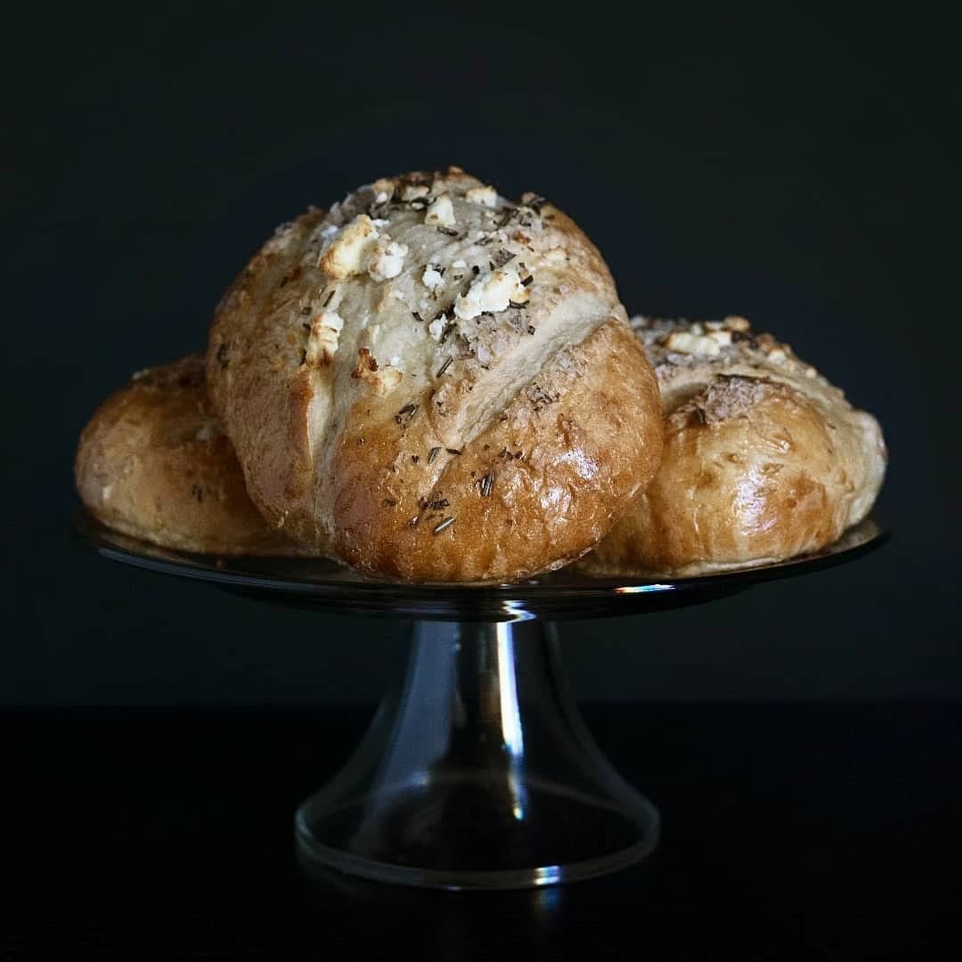 Feta and rosemary rolls
